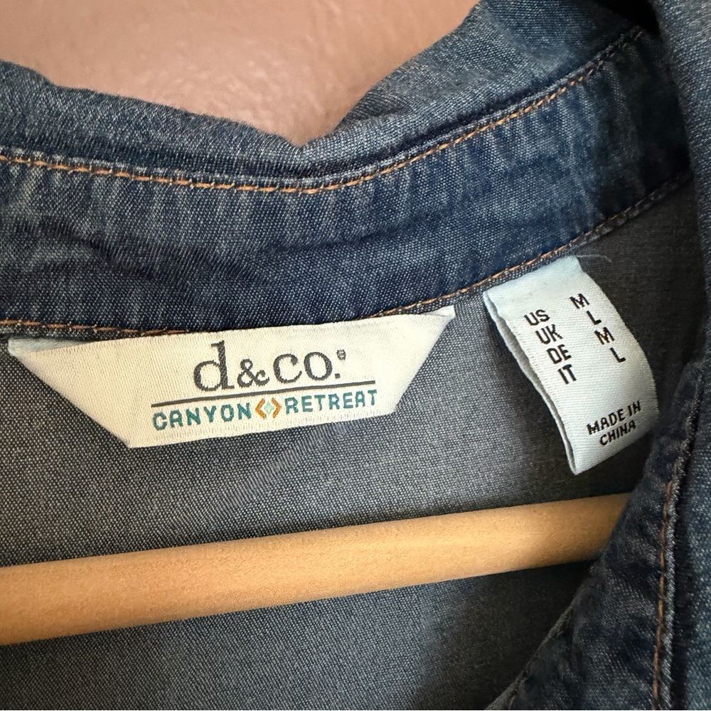 Denim Shirt Ultra Soft D & Co. - Picture 6 of 9